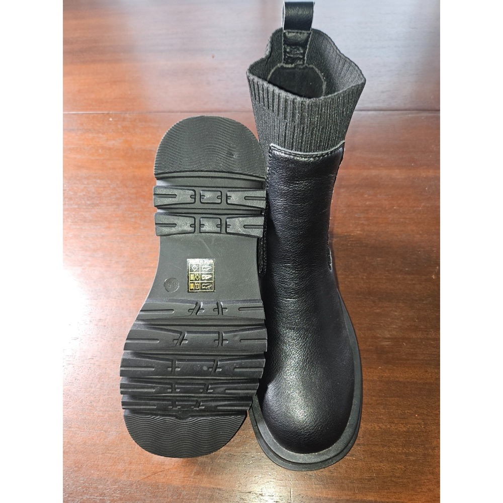 Vintage Havana Womans Zepplin Lug Sole Chelsea Platform Black Boots Sz 5.5